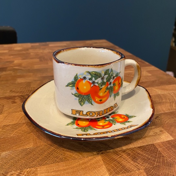 Vintage Florida Orange Souvenir Cup and Saucer - Picture 2 of 5